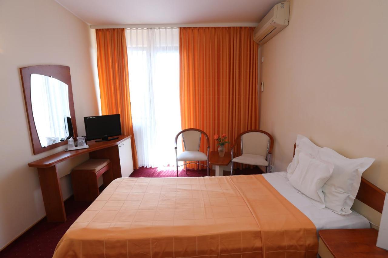 Hotel Doina Neptun Exterior photo